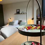 Bed & Breakfast De Polderhoeve 3*