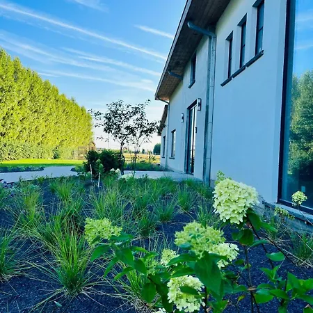 De Polderhoeve Couette-café